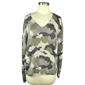 360 CASHMERE Green Gray Camouflage Camo Wool Cashmere V-Neck Sweater Size Small